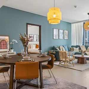 High-end Chic Apartment, Close To Burj Khalifa شقة
